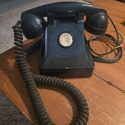 Antique Western Electric 1940s Telephone 