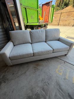 Bassett couch