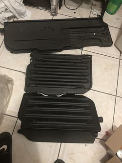 2003 1500 under seat storage compartment lids