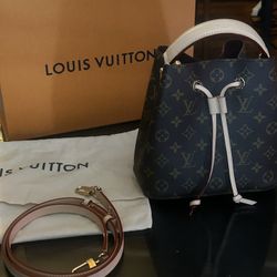 Louis Vuitton Neonoe BB Handbag