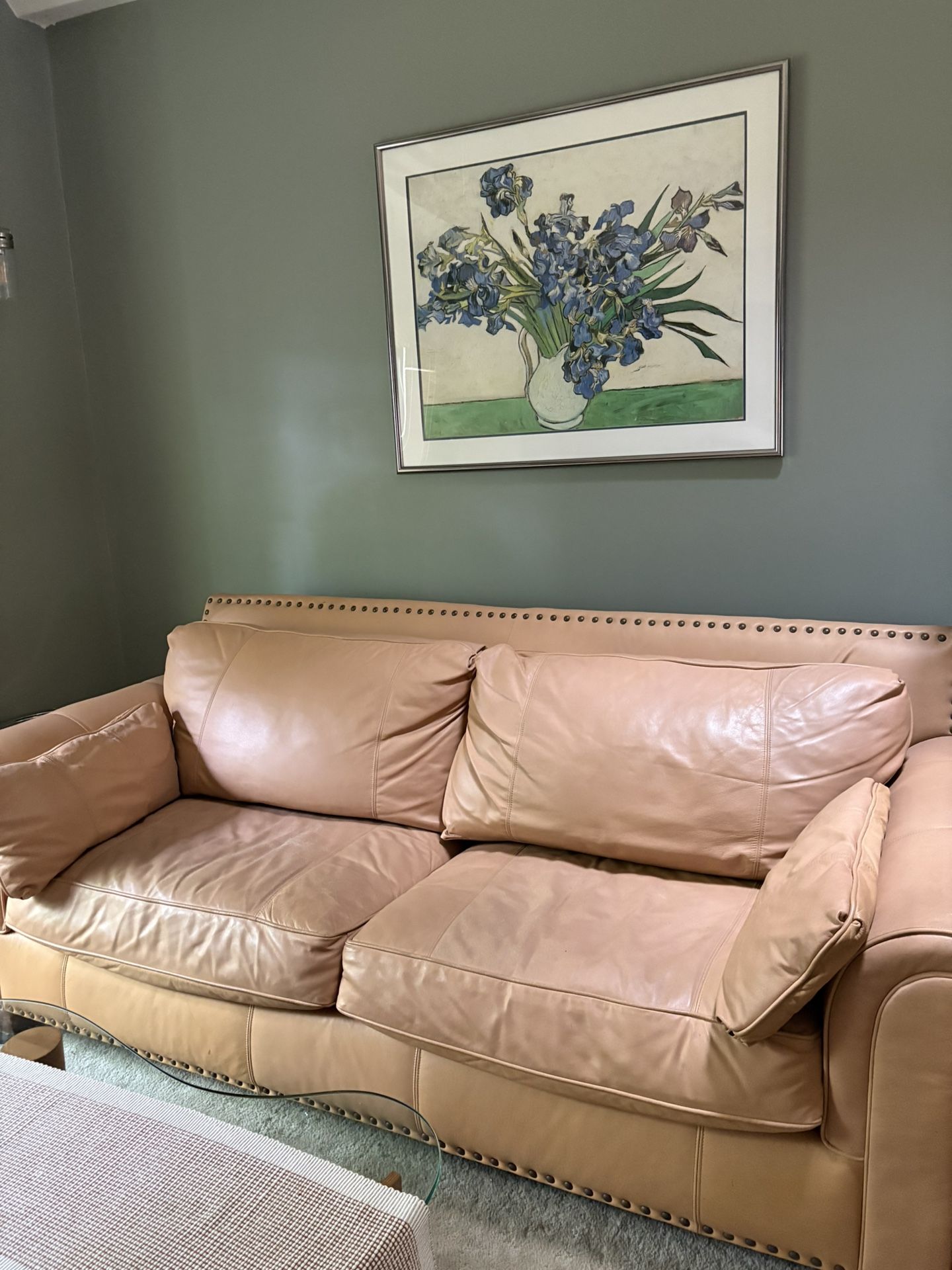 Leather Sofa … In pretty good Shape . Roughly 20 Years Old Nit No One Lived In Home For Years
