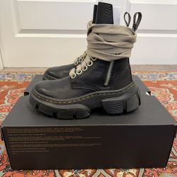 Dr. Martens x 1460 DMXL Jumbo Lace Boot 