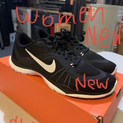 Brand new Women Nike Sneakers