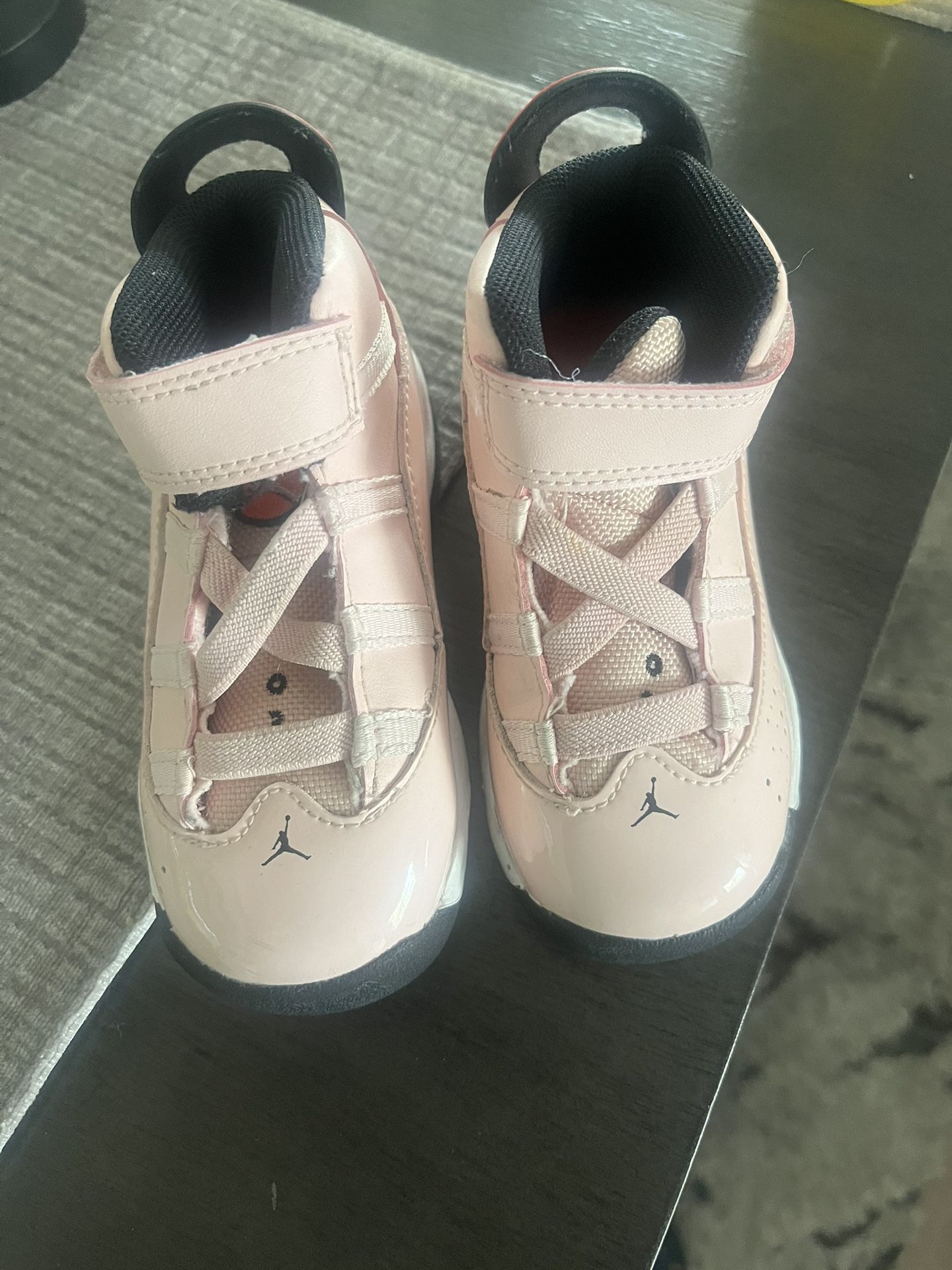 7c Toddler shoes 