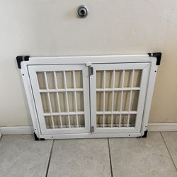 Adjustable Dog Gate / Baby Gate – Hardware Included