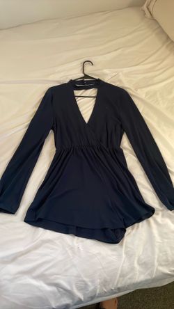 Size L navy romper