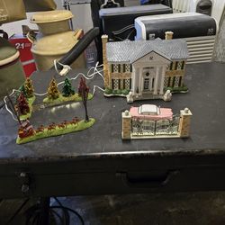 Graceland at christmas