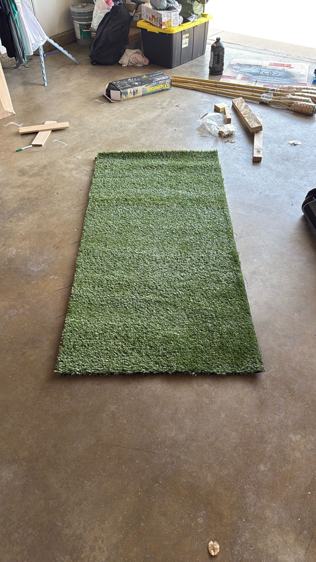 72 x 35in Turf