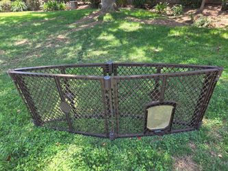 ***Gate / Small Dog***