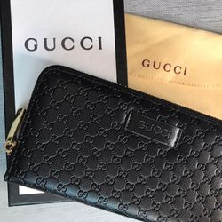 Luxary Black Embossed Zipper Wallet