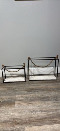 Shelve decor