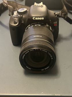 Canon EOS Rebel T3i Camera & 135mm lens