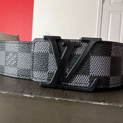 louis vuitton belt Damier Azur (120/32)