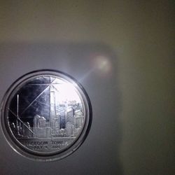 2004 Twin Towers Coin