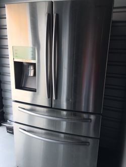 Samsung French door refrigerator