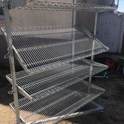 Adjustable Shelves 