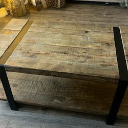 Wood Rustic Coffe Table Used 