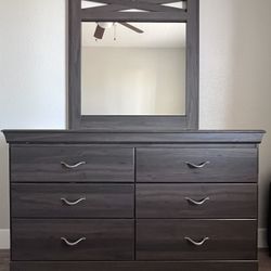 Bedroom Dresser Set 