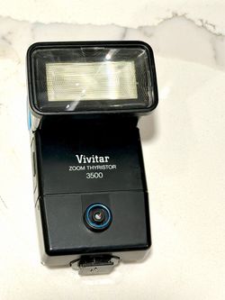 Vivitar Zoom Thyristor 3500 Flash DM/P Hot Shoe Camera Flash Tested Working