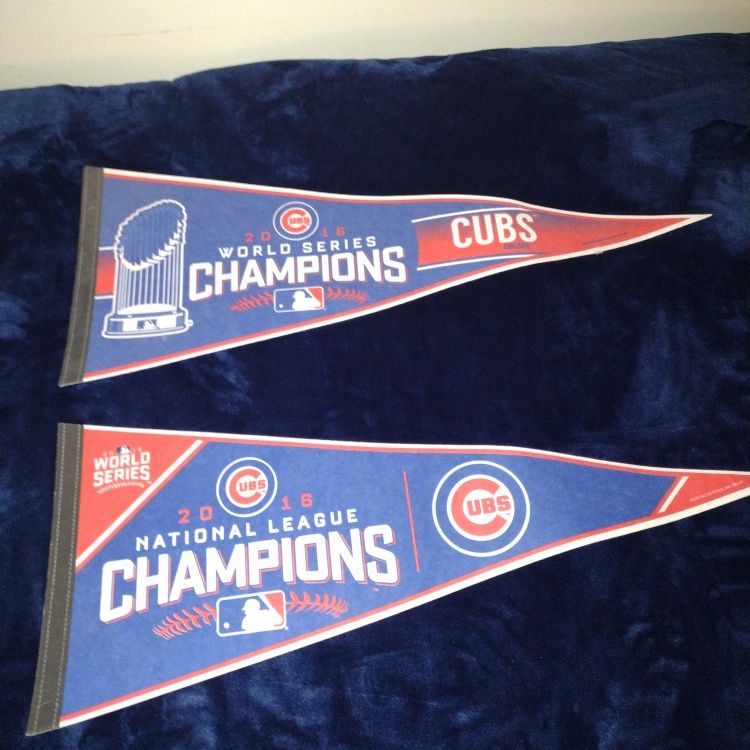 Chicago Cubs - City Flag Bandana Shirt for Sale in Ontarioville, IL -  OfferUp