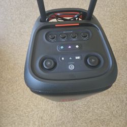 JBL PartyBox Stage 320