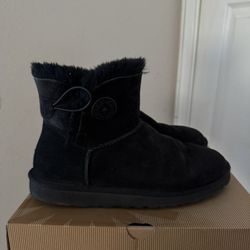 ugg boots size 7