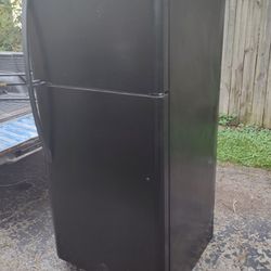 Two Refrigerators One Is A Black Frigidaire The Other Is A LG Both Refrigerators Work Perfectly Fine Especially The LG Which Is Almost New