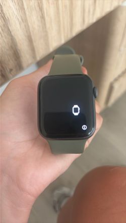 apple watch series 4 brand new