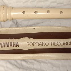 Vintage Yamaha Plastic Soprano Recorder Flute Baroque w/Case