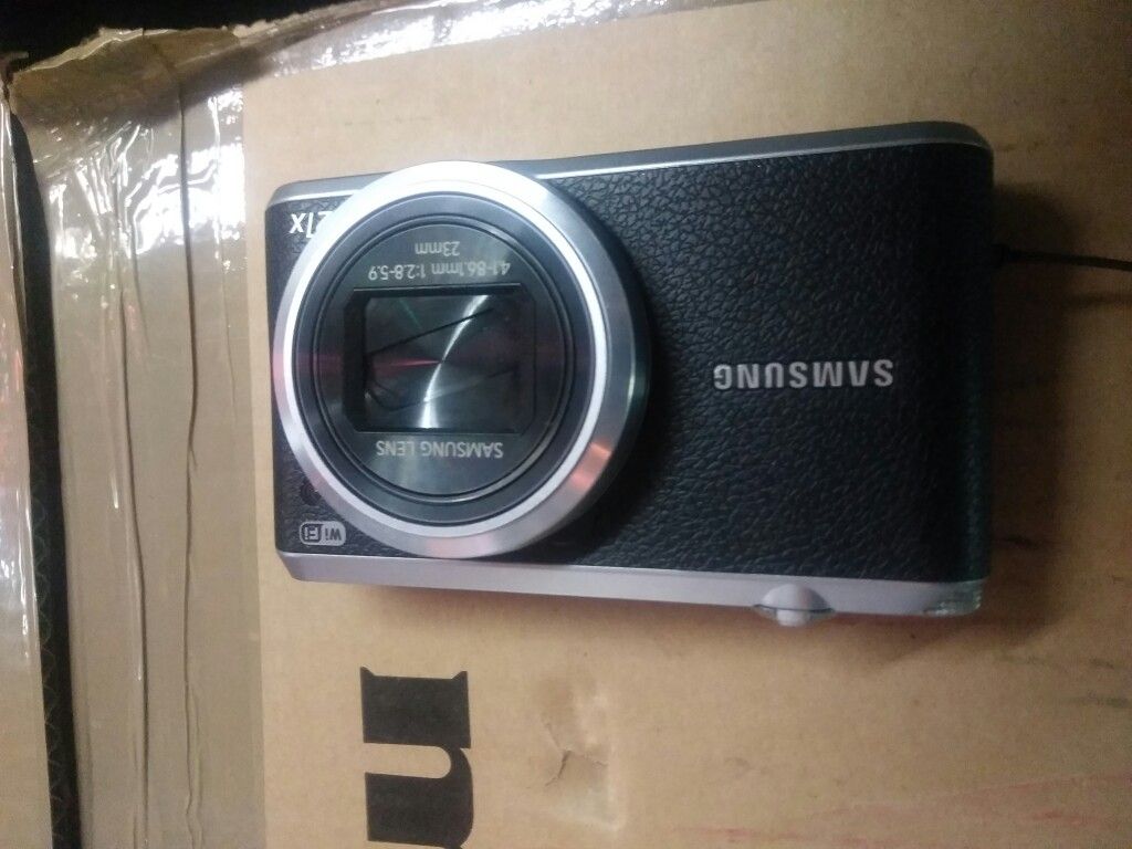 Samsung smart digital camera