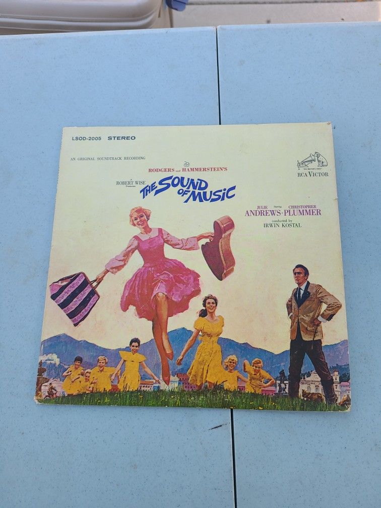 The Sound of Music Original Soundtrack Vinyl Lp 1965 With Story Book ~ Vintage Julie Andrews