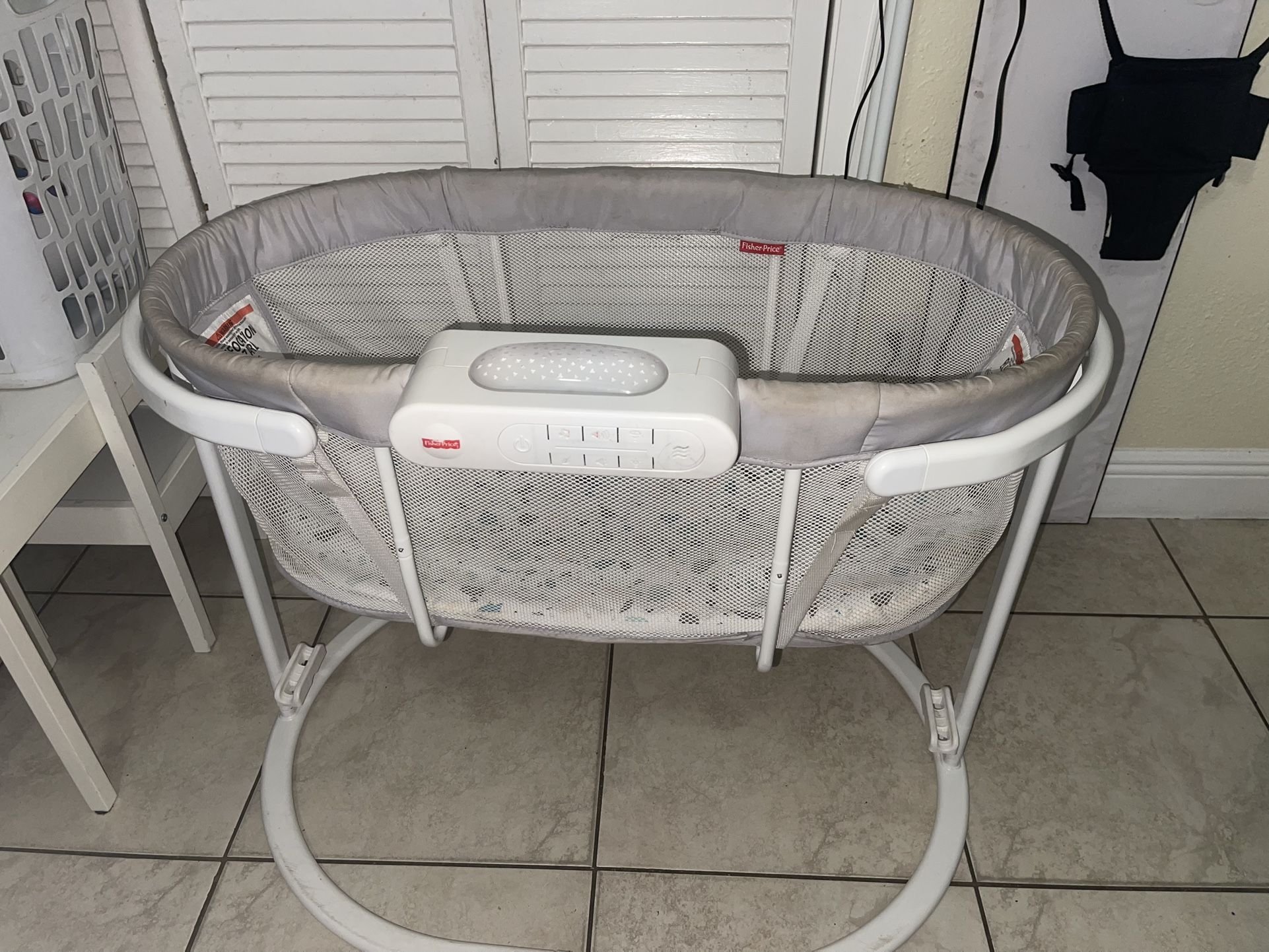 Fisher Price Bassinet