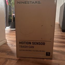  Motion Sensor Trash Can 