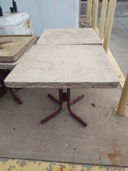 Square Tables  3'x 3'