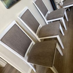 Dining Room Chairs 