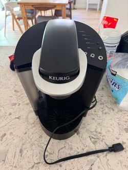 Keurig - Used (Great Condition)