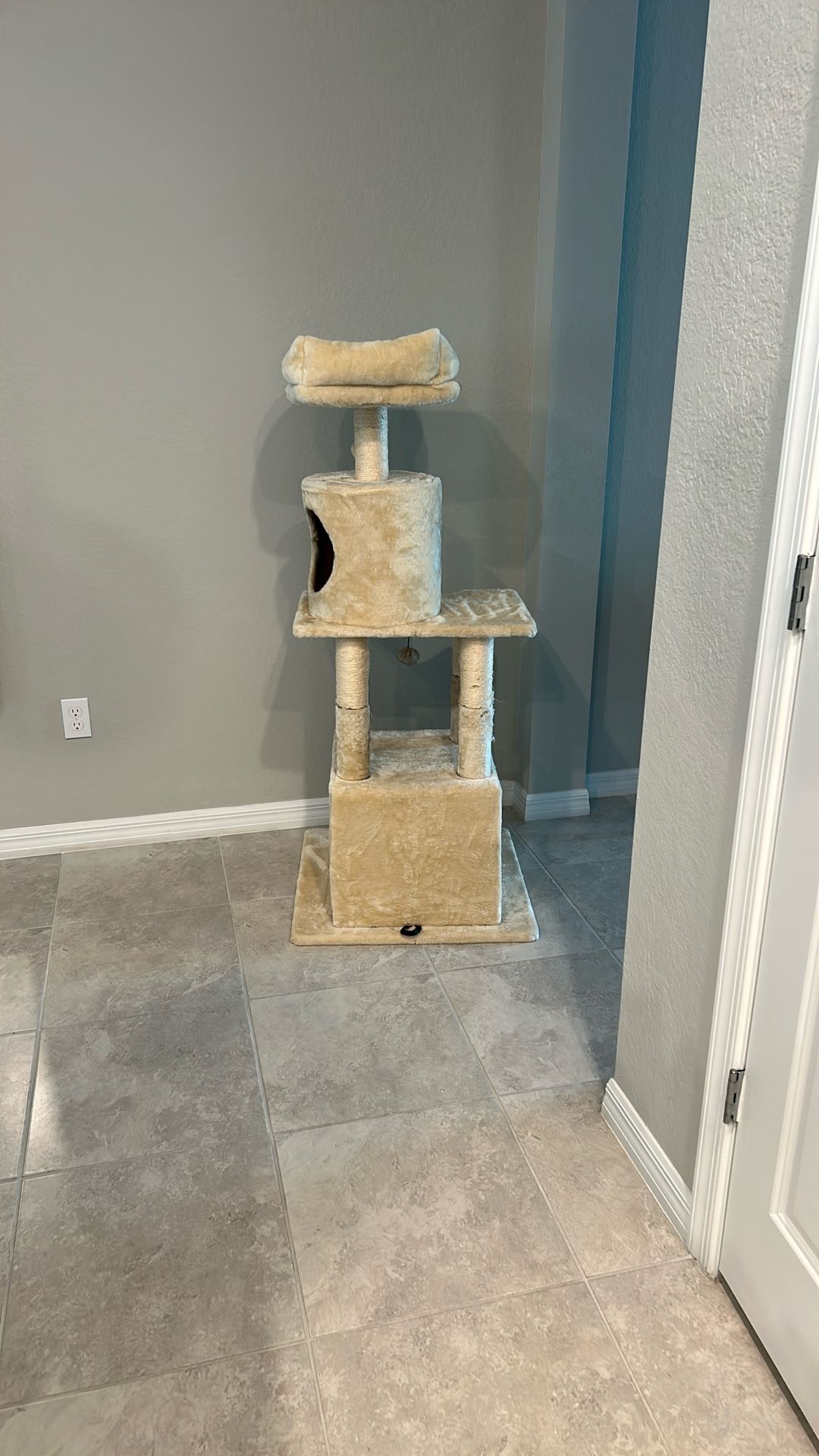 Cat Tree House Tower With Scratch Posts