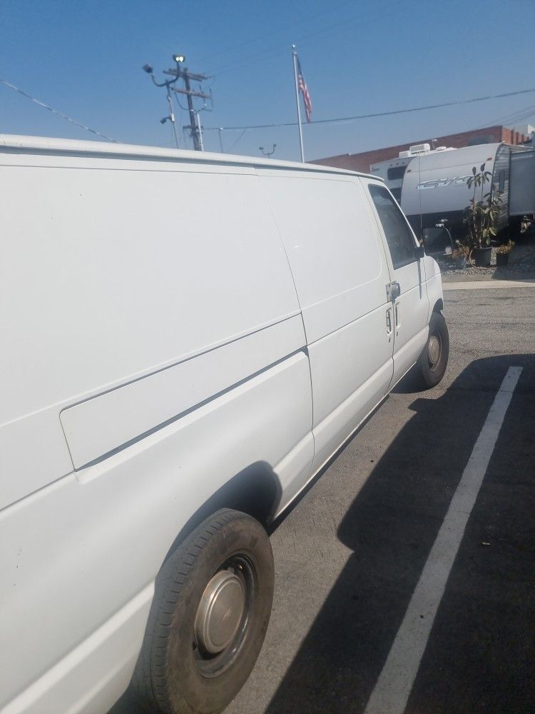 1998 Ford Econoline
