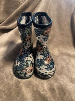 Toddler shoes/ sandals/ boots/ dress shoes