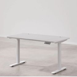 Standing Desk (White)