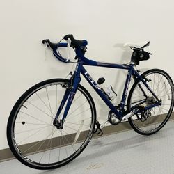 Beautiful Bicycle Gt Road Bike 