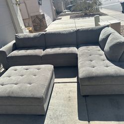 Fabric Sectional with Storage Ottoman