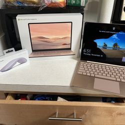 Microsoft Surface Laptop & Microsoft Arc Mouse 