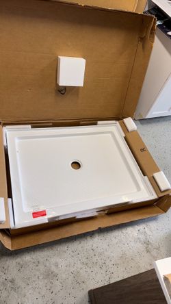 42”X32” Shower Base Pan Center Drain in White bathroom bath