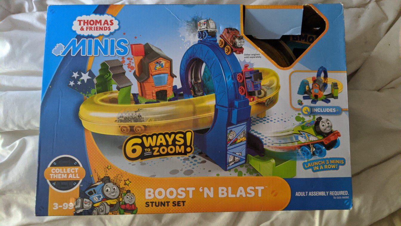 Thomas & Friends Minis - Boost 'N Blast Stunt Set