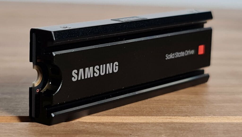 Samsung 980 Pro Heatsink READY FOR PS5 1tb