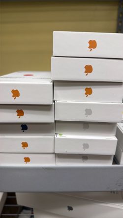 iPhone 17 pro max 256 unlocked from Apple sealed