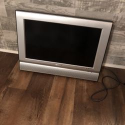 Tv With Built In DVD Player