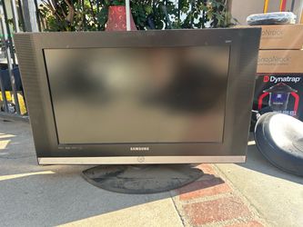 SAMSUNG TV