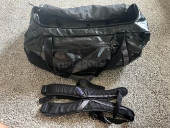 Patagonia Black Hole Duffel 90L  w/ Backpack Straps
